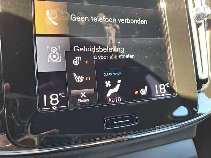 Volvo XC40 Recharge T5 Plug-In Hybride R-Design 702631 | Recharge T5 Plug-In Hybride R-Design
