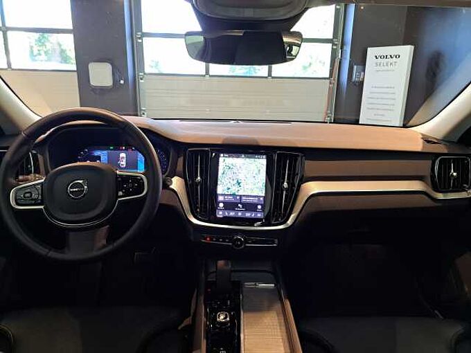 Volvo V60 B4 Mild Hybride Benzine Plus Dark 660759 | B4 Mild Hybride Benzine Plus Dark