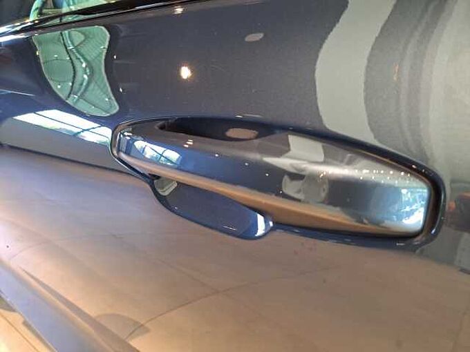 Volvo V60 B4 Mild Hybride Benzine Plus Dark 660759 | B4 Mild Hybride Benzine Plus Dark