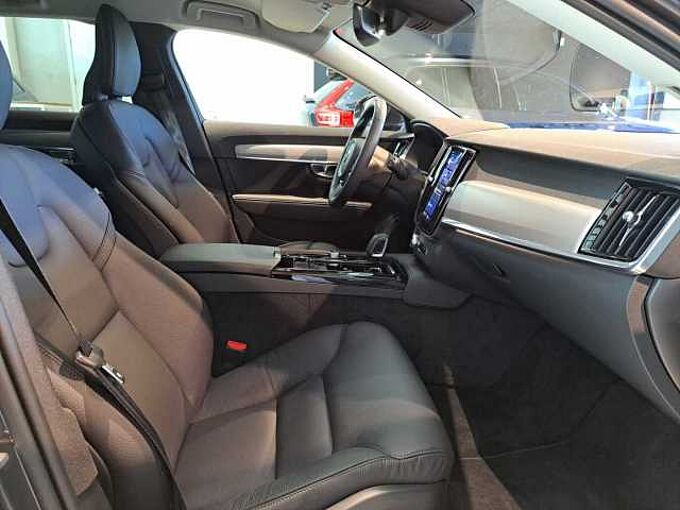Volvo V90 Recharge T6 AWD Plug-In Hybrid Core Bright: 219654 | Recharge T6 AWD Plug-In Hybrid Core Bright