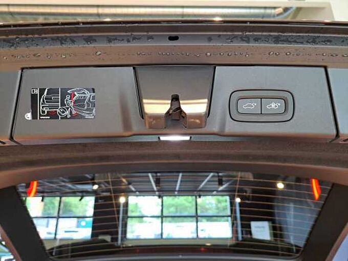 Volvo V90 Recharge T6 AWD Plug-In Hybrid Core Bright: 219654 | Recharge T6 AWD Plug-In Hybrid Core Bright
