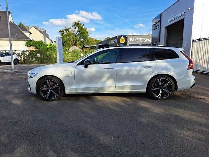 Volvo V60 T8 AWD Plug-In Hybride Plus Dark 654718 | T8 AWD Plug-In Hybride Plus Dark