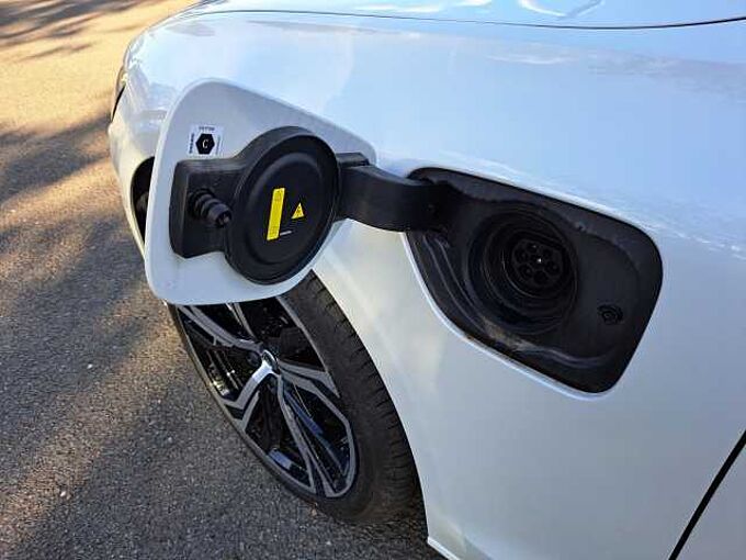 Volvo V60 T8 AWD Plug-In Hybride Plus Dark 654718 | T8 AWD Plug-In Hybride Plus Dark
